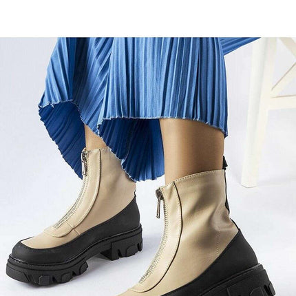Boots model 204625 - Très Elite