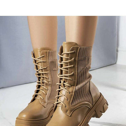 Boots model 204629 - Très Elite