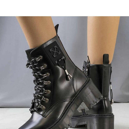 Boots model 204631 - Très Elite