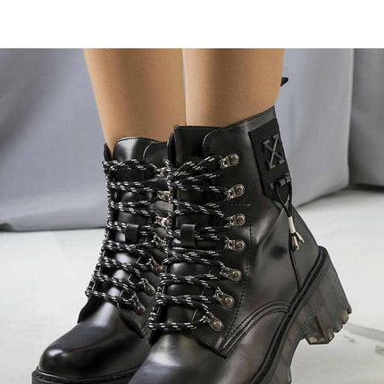 Boots model 204631 - Très Elite