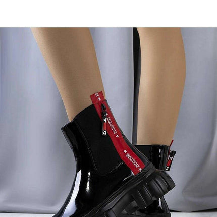 Boots model 204632 - Très Elite