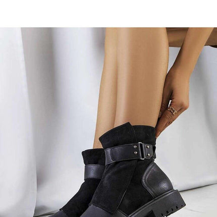 Boots model 204633 - Très Elite
