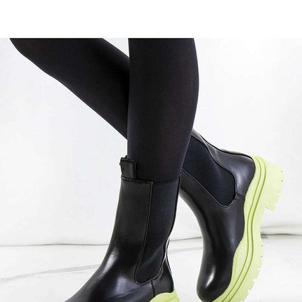 Boots model 204638 - Très Elite