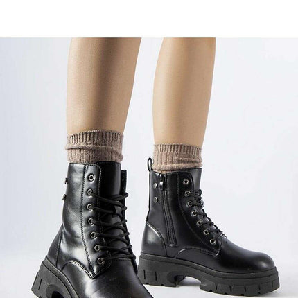 Boots model 204829 - Très Elite