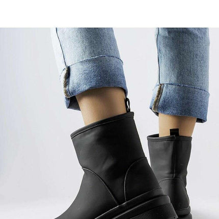 Boots model 204835 - Très Elite