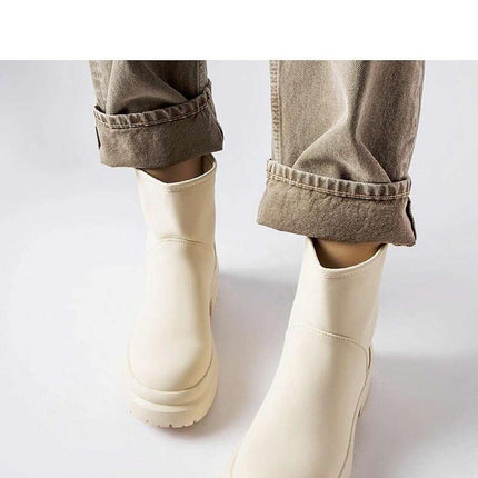 Boots model 204835 - Très Elite