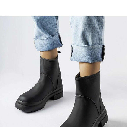 Boots model 204835 - Très Elite