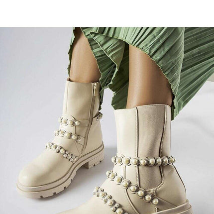 Boots model 204836 - Très Elite