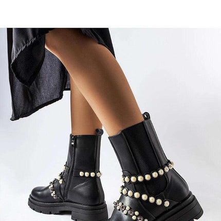 Boots model 204836 - Très Elite