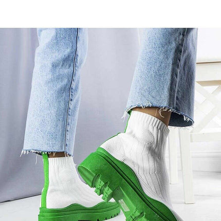 Boots model 204843 - Très Elite