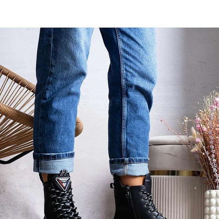 Boots model 204854 - Très Elite