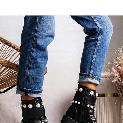 Boots model 204855 - Très Elite