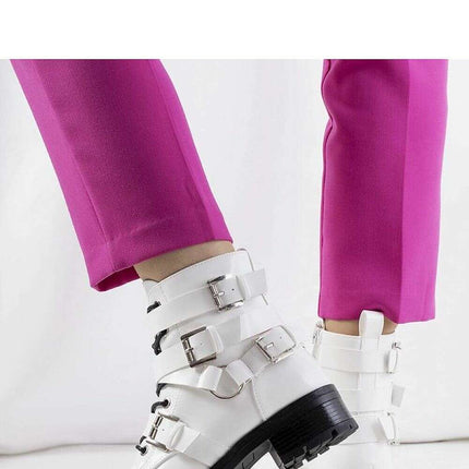 Boots model 204857 - Très Elite