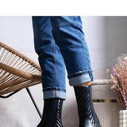 Boots model 205143 - Très Elite