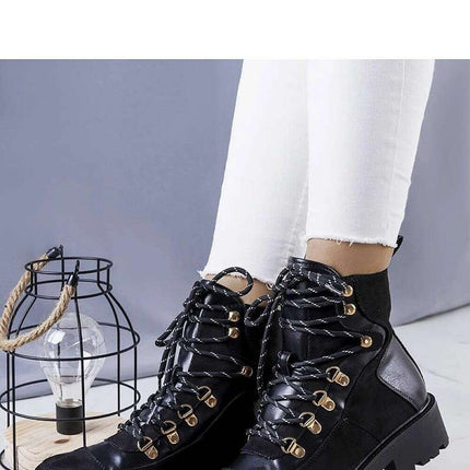 Boots model 205145 - Très Elite