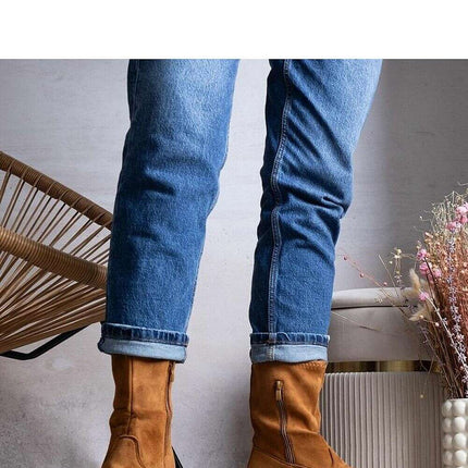 Boots model 205149 - Très Elite