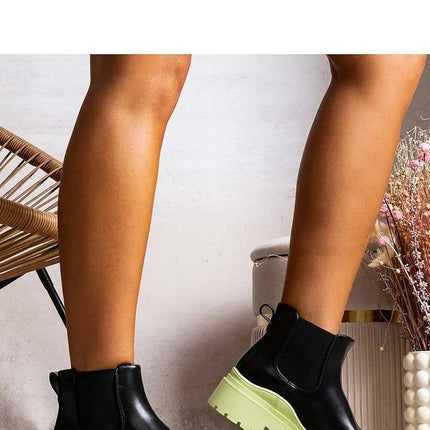 Boots model 205151 - Très Elite