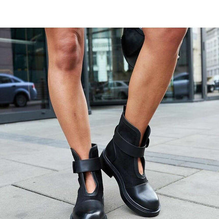 Boots model 205154 - Très Elite
