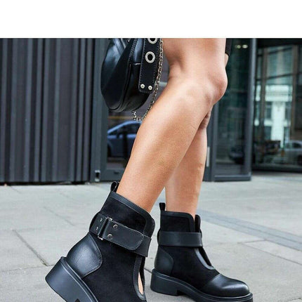 Boots model 205154 - Très Elite