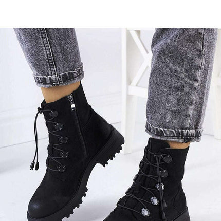 Boots model 205156 - Très Elite