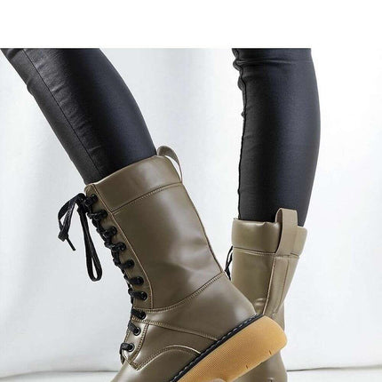 Boots model 205159 - Très Elite