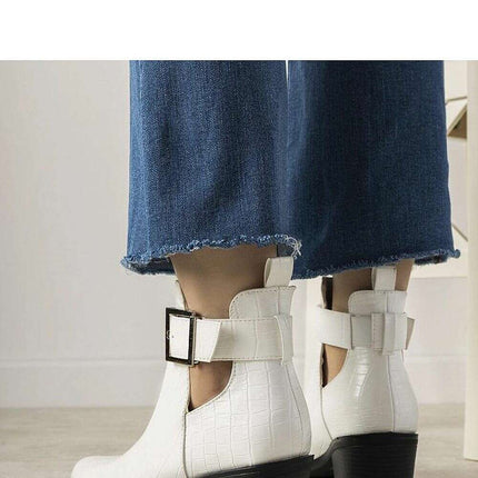 Boots model 205162 - Très Elite