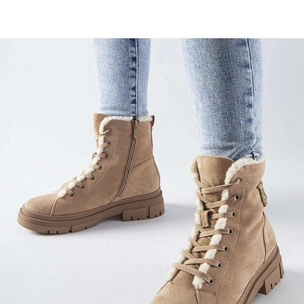 Boots model 205813 - Très Elite