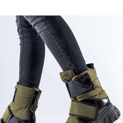 Boots model 205816 - Très Elite