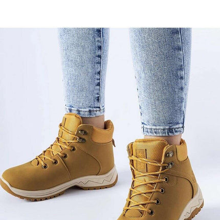 Boots model 205835 - Très Elite