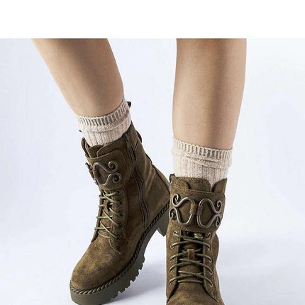 Boots model 205837 - Très Elite