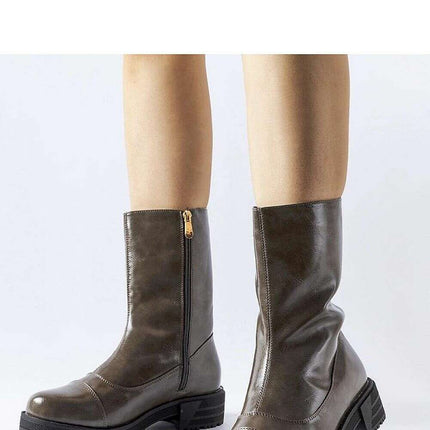 Boots model 205845 - Très Elite