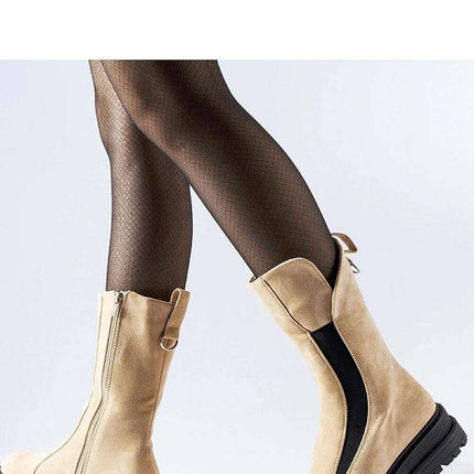 Boots model 205848 - Très Elite