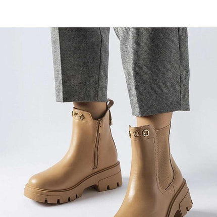 Boots model 205850 - Très Elite