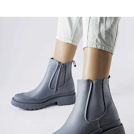 Boots model 205868 - Très Elite