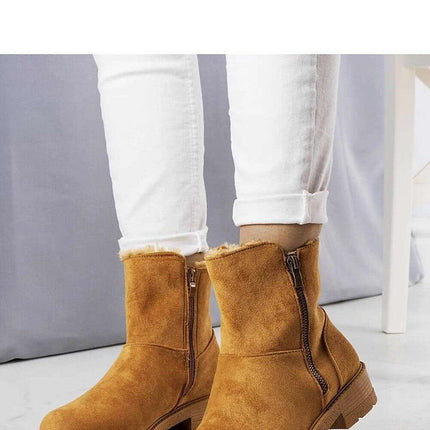 Boots model 205882 - Très Elite
