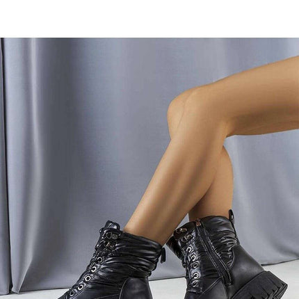 Boots model 205884 - Très Elite