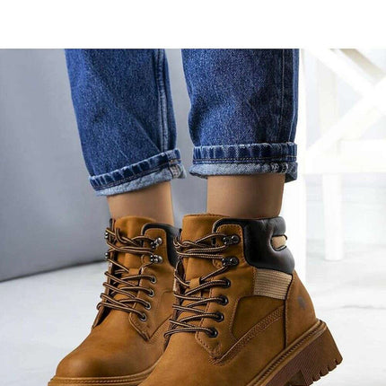 Boots model 205887 - Très Elite