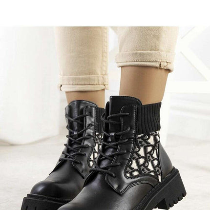 Boots model 205893 - Très Elite