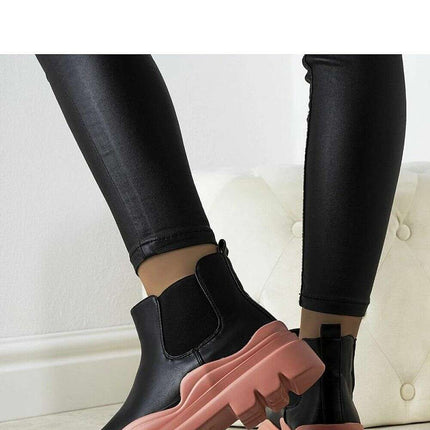 Boots model 205895 - Très Elite