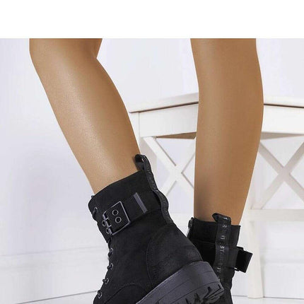 Boots model 205897 - Très Elite