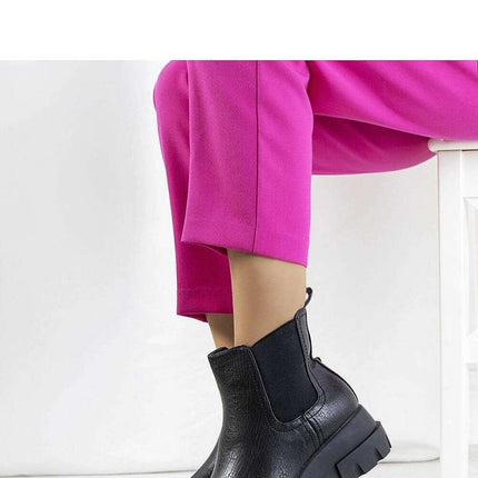 Boots model 205900 - Très Elite