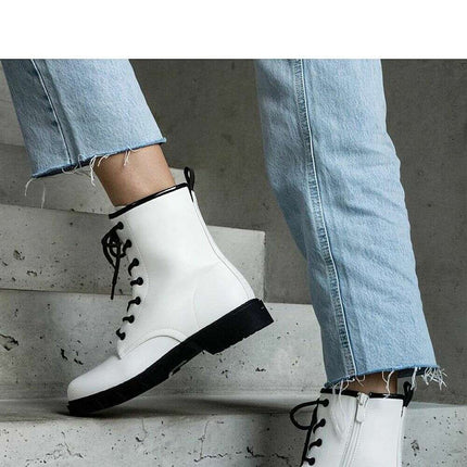 Boots model 206427 - Très Elite