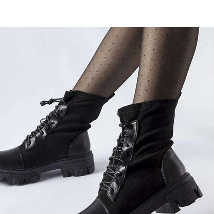 Boots model 206490 - Très Elite