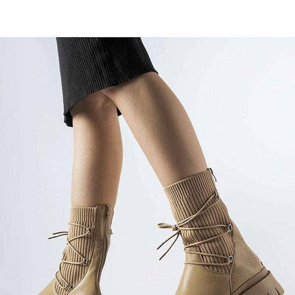 Boots model 206532 - Très Elite