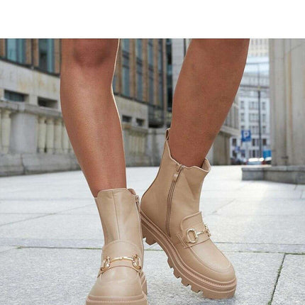 Boots model 206538 - Très Elite