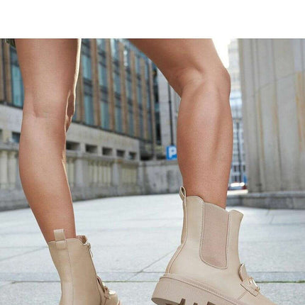 Boots model 206538 - Très Elite