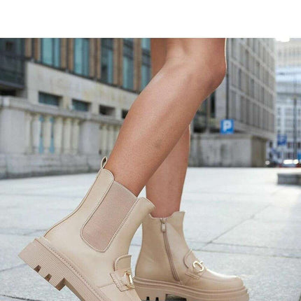 Boots model 206538 - Très Elite