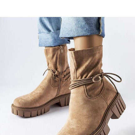 Boots model 206558 - Très Elite