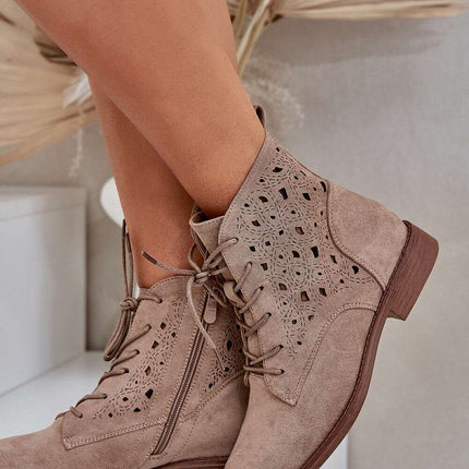 Boots model 208468 - Très Elite