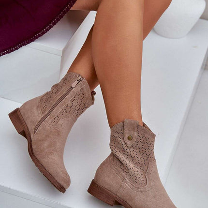 Boots model 208470 - Très Elite